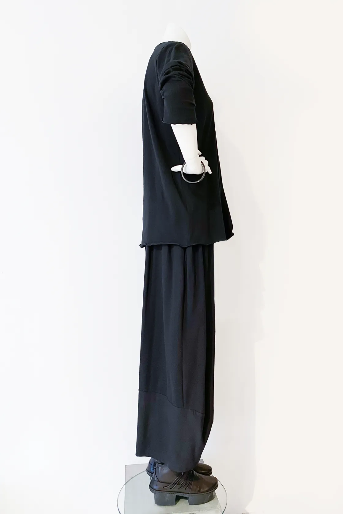 Around Pant in Black Tokyo