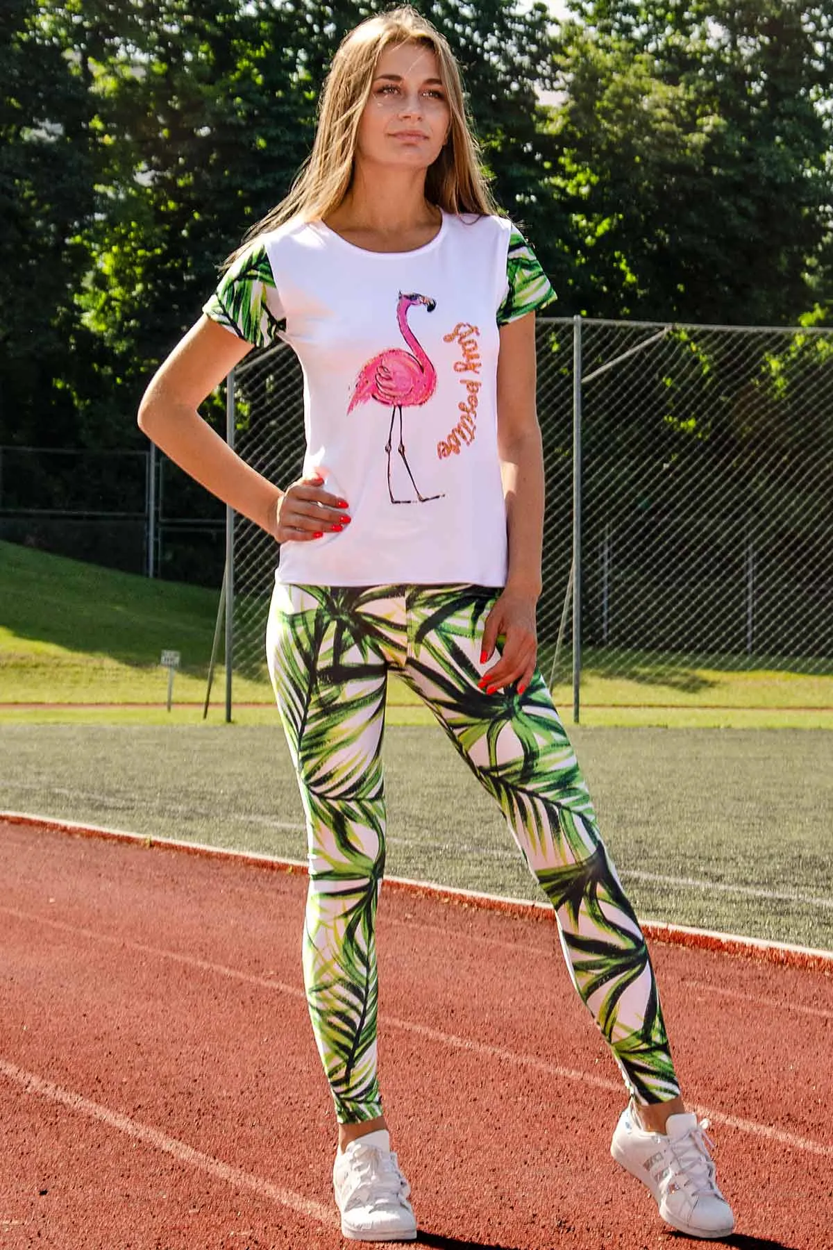BUY 1 GET 4 FREE! Island Life Lucy Floral Print Performance Leggings - Women