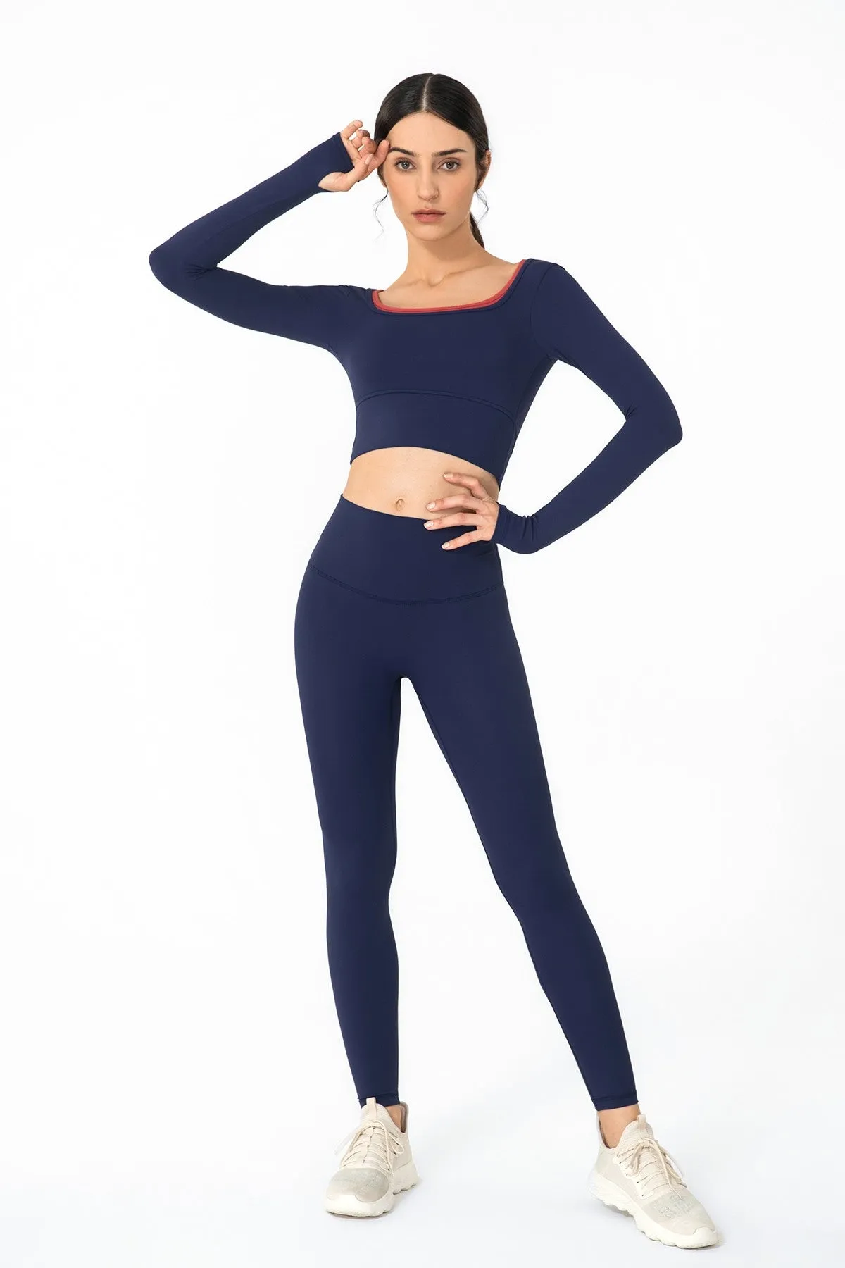 U Neck Long Sleeve Shirts Built-in Bra