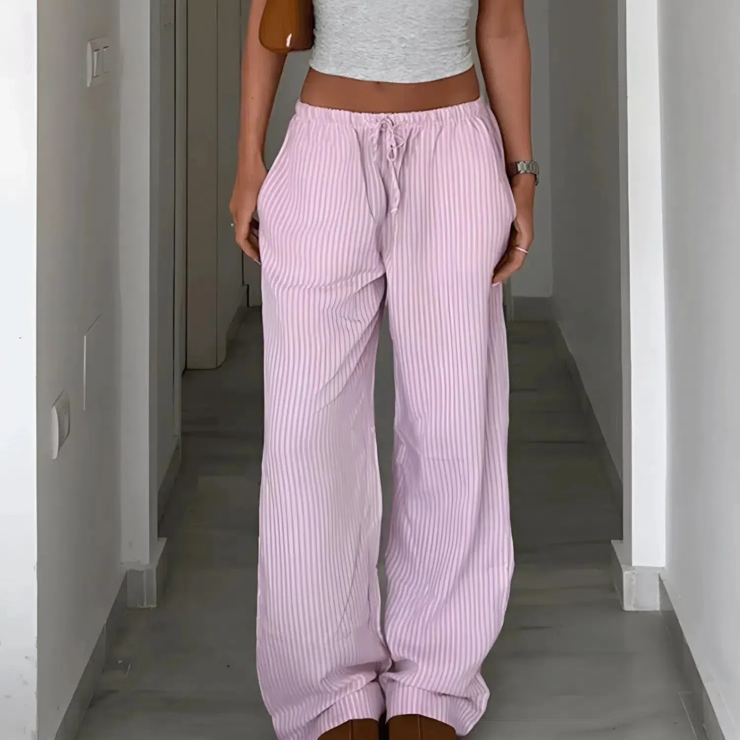 Zinara – Front tie detail – Stripe trousers